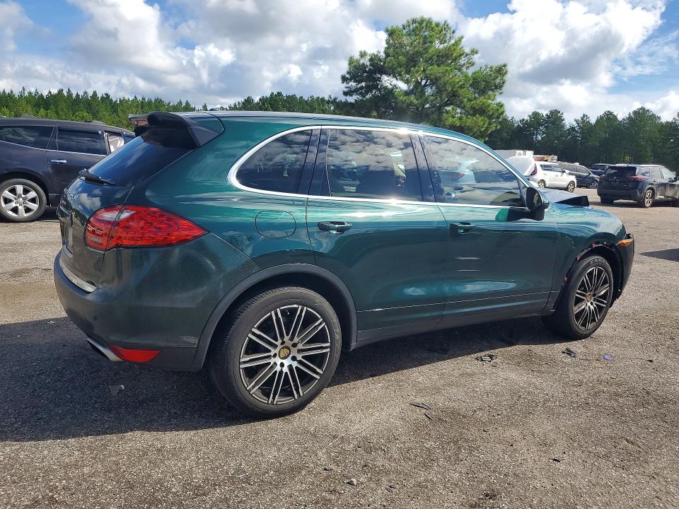 Photo 3 from auction – 2013 PORSCHE CAYENNE with VIN WP1AA2A26DLA02741