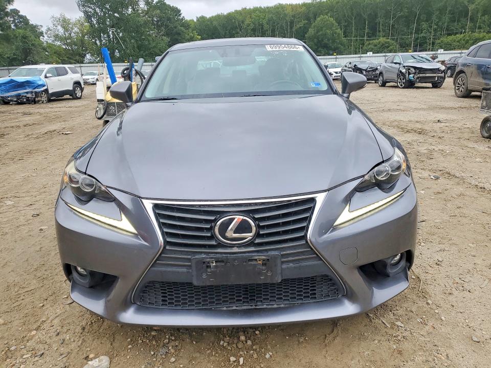 Photo 5 from auction – 2015 LEXUS IS with VIN JTHCF1D25F5025306