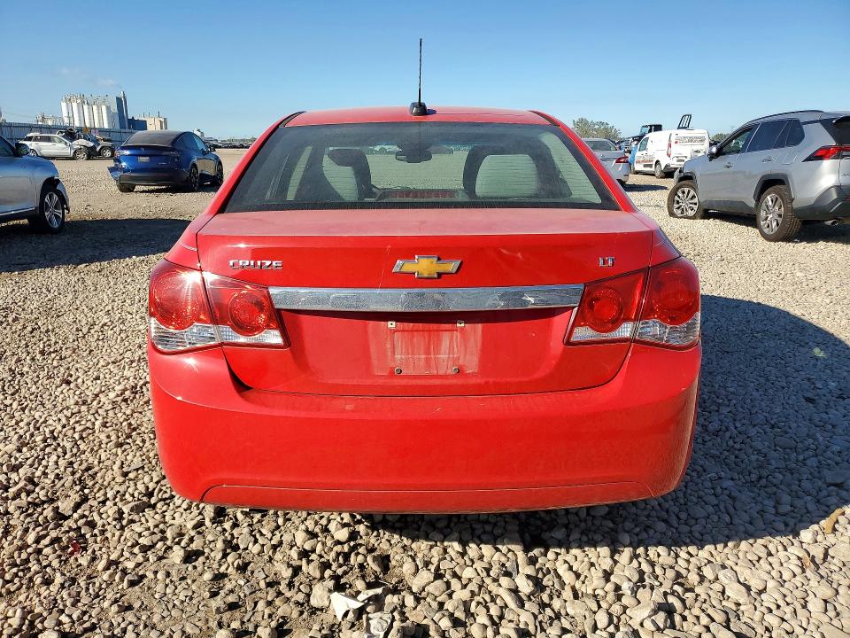 Снимка 6 от търг – 2015 CHEVROLET CRUZE с VIN 1G1PC5SB8F7201381