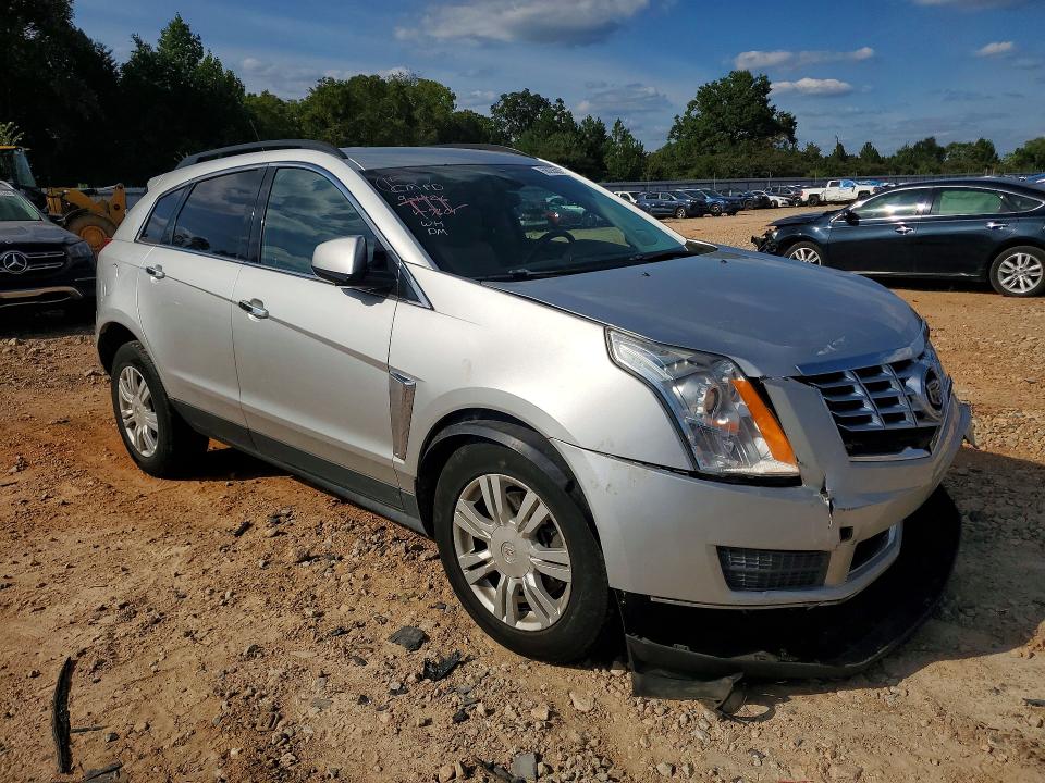 Photo 4 from auction – 2015 CADILLAC SRX with VIN 3GYFNAE34FS542671