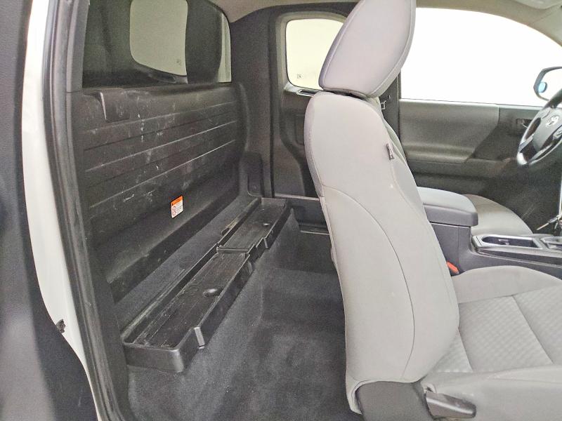Photo 10 from auction – 2022 TOYOTA TACOMA with VIN 3TYRX5GN8NT061171