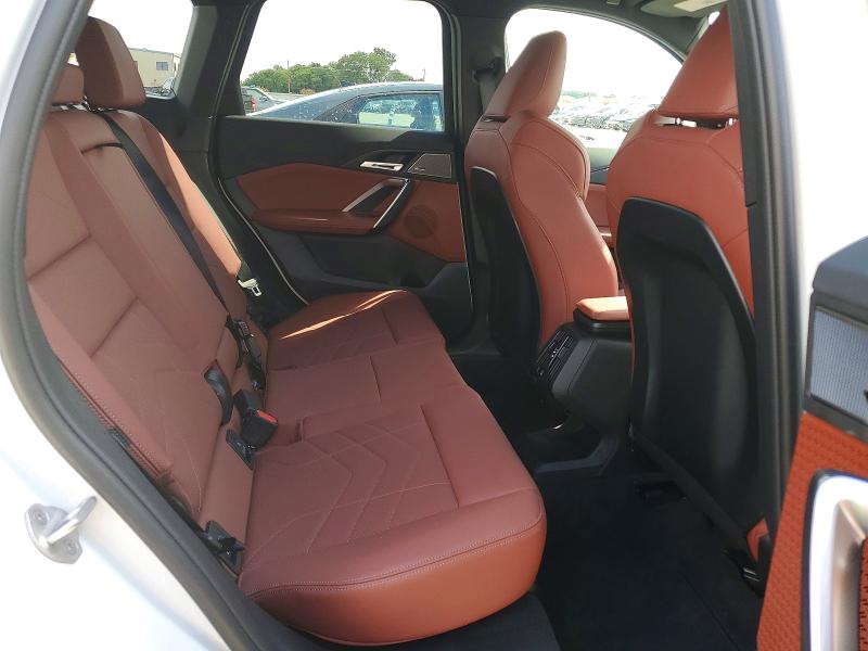 صورة رقم 10 من المزاد - 2027 BMW X1 مع VIN WBX13EF08V5764367