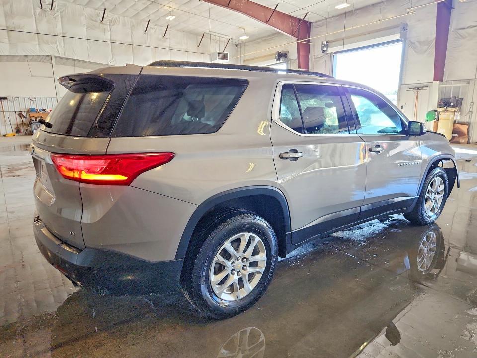 Снимка 3 от търг – 2019 CHEVROLET TRAVERSE с VIN 1GNEVHKW5KJ169488