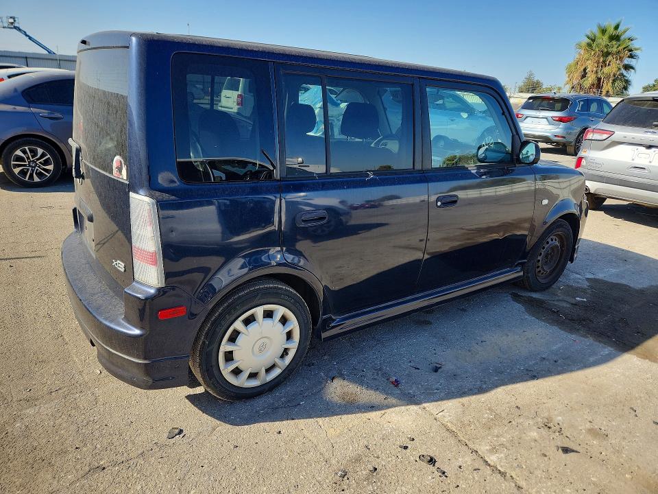Photo 3 from auction – 2006 SCION XB with VIN JTLKT324064049206