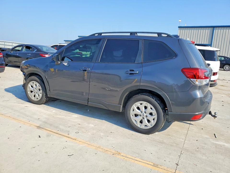 Photo 2 from auction – 2023 SUBARU FORESTER with VIN JF2SKACC5PH426357