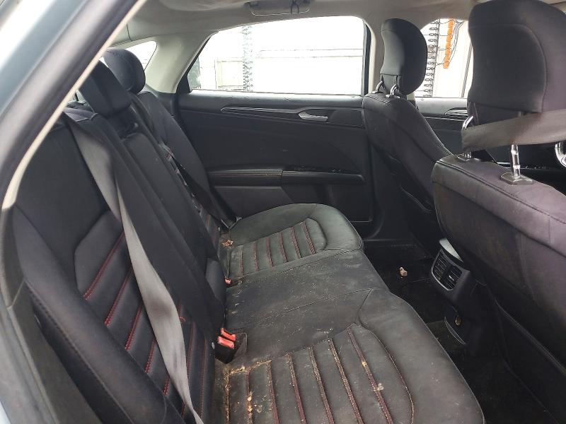Photo 10 from auction – 2013 FORD FUSION with VIN 3FA6P0LUXDR321107