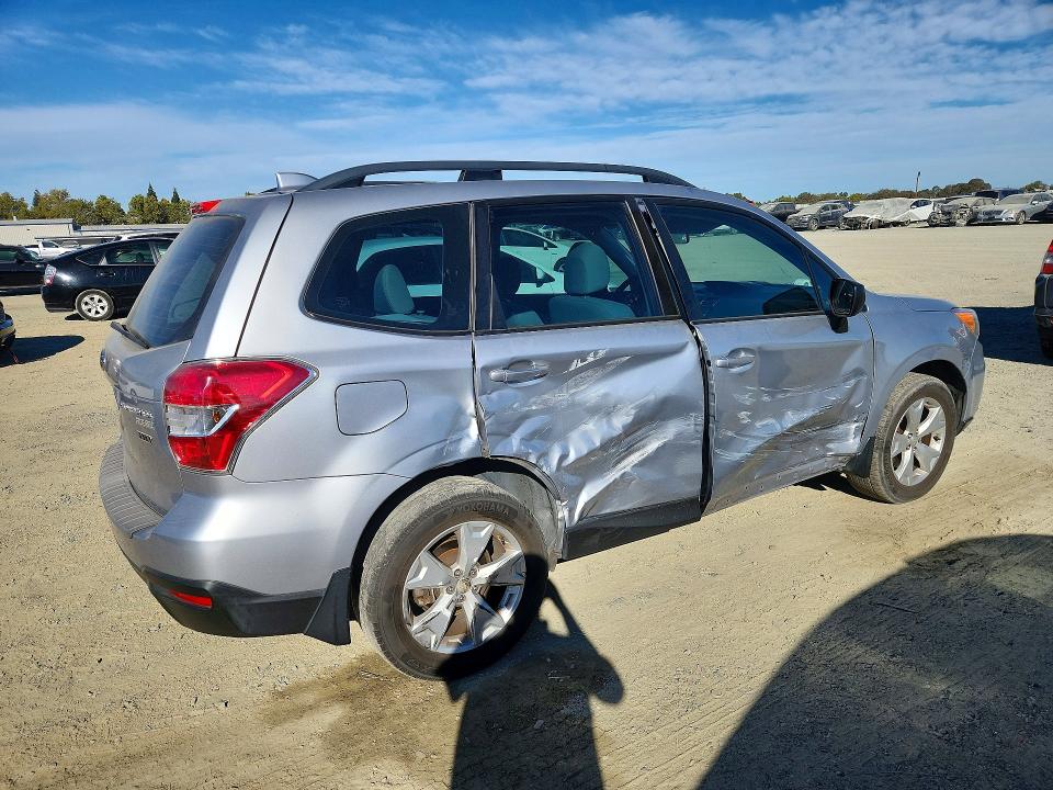 Photo 3 from auction – 2016 SUBARU FORESTER with VIN JF2SJABC5GH435001
