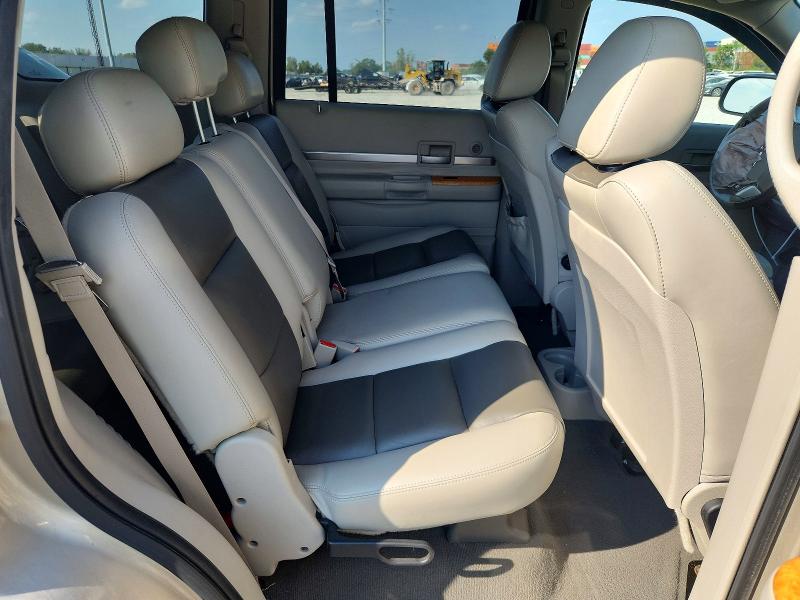 Photo 11 from auction – 2008 CHRYSLER ASPEN with VIN 1A8HW58N58F122336