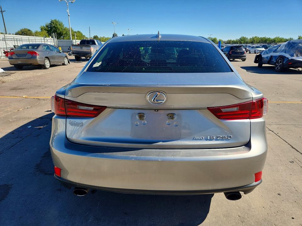 Photo 6 from auction – 2015 LEXUS IS with VIN JTHCF1D23F5020167