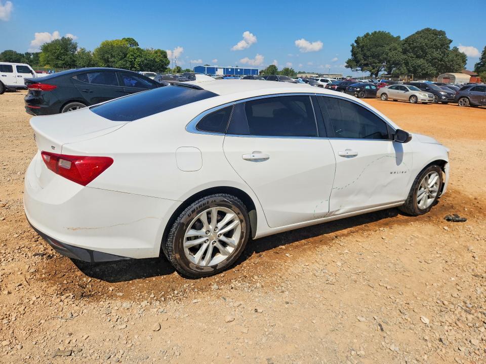 Photo 3 from auction – 2016 CHEVROLET MALIBU with VIN 1G1ZE5ST2GF286477