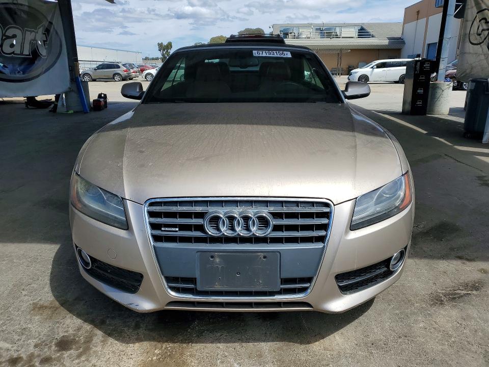 Zdjęcie 5 z aukcji – 2010 AUDI A5 z VIN WAULFAFH3AN008447