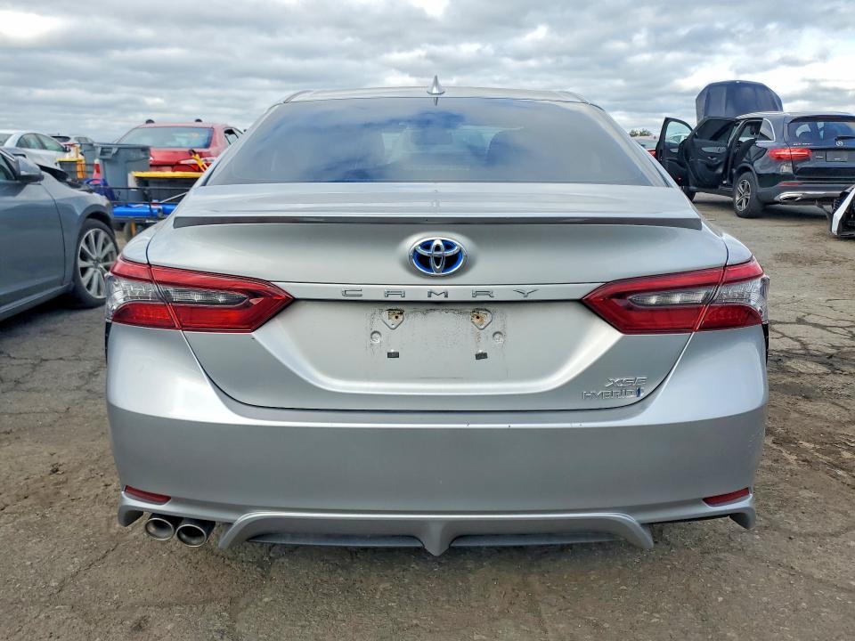 Photo 6 from auction – 2024 TOYOTA CAMRY with VIN 4T1K31AK1RU067584