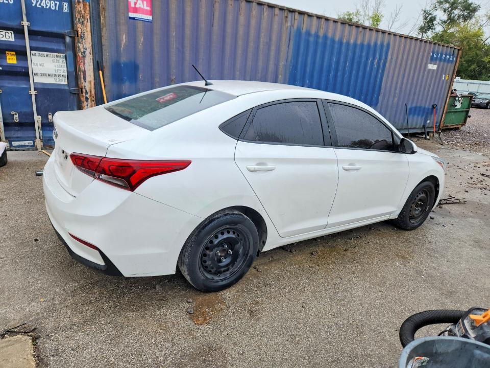 Photo 3 from auction – 2019 HYUNDAI ACCENT with VIN 3KPC24A32KE056149