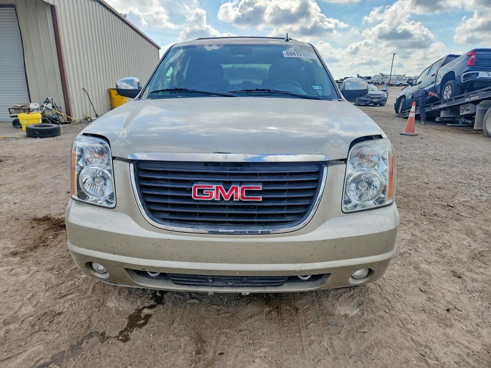 Снимка 5 от търг – 2013 GMC YUKON с VIN 1GKS1CE08DR376337