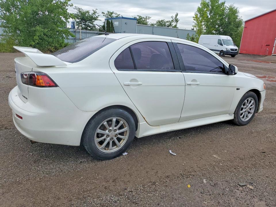 Foto 3 de la subasta – 2012 MITSUBISHI LANCER con VIN JA32U2FU4CU601216