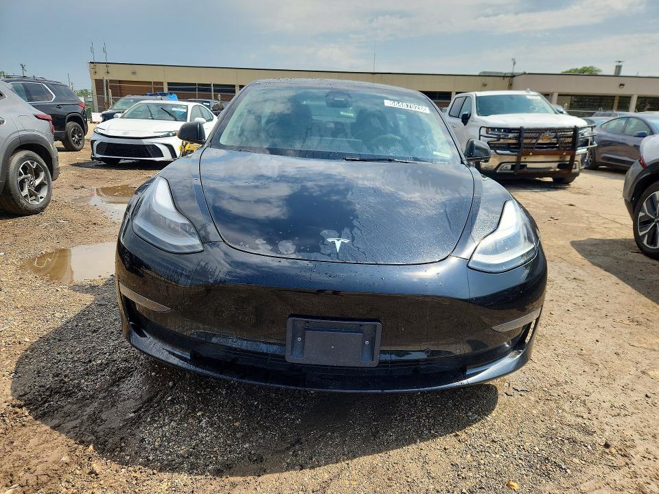Photo 5 from auction – 2022 TESLA MODEL 3 with VIN 5YJ3E1EA9NF368739
