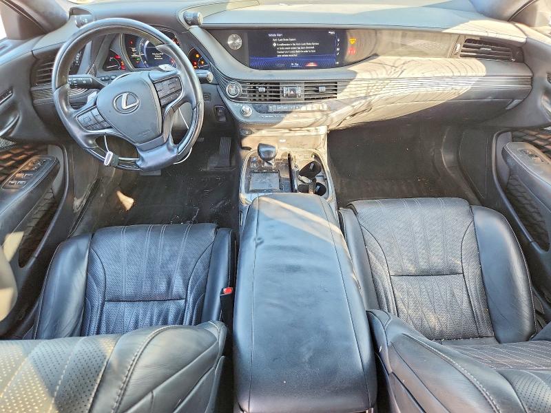 Photo 8 from auction – 2018 LEXUS LS with VIN JTHC5LFF7J5000429
