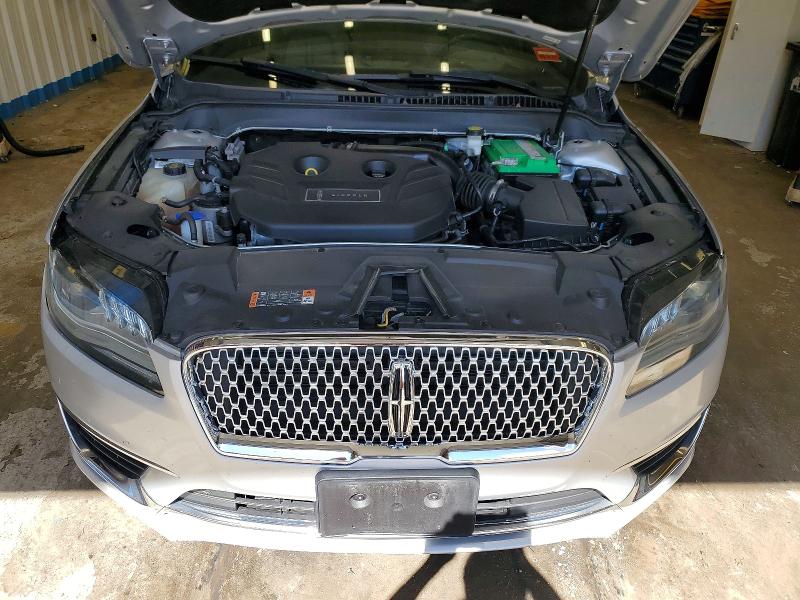 Photo 11 from auction – 2019 LINCOLN MKZ with VIN 3LN6L5B92KR611530