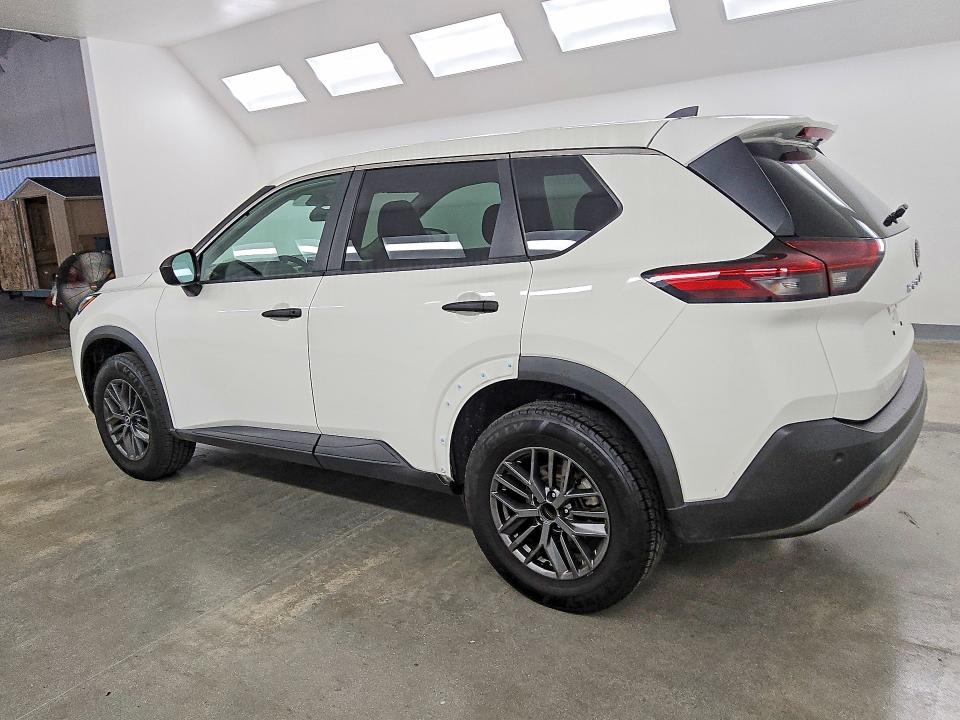 Photo 2 from auction – 2023 NISSAN ROGUE with VIN 5N1BT3AA7PC849460
