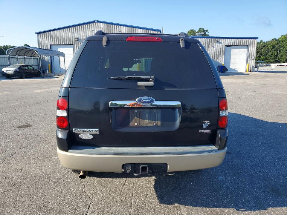 Photo 6 from auction – 2007 FORD EXPLORER with VIN 1FMEU64E87UA91455