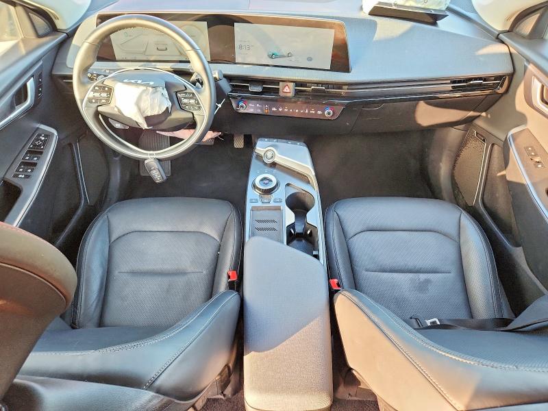 Photo 8 from auction – 2024 KIA EV6 with VIN KNDC34LA7R5194722
