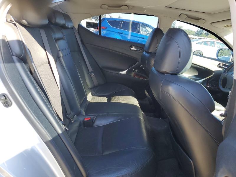 Photo 10 from auction – 2007 LEXUS IS with VIN JTHCK262472015125