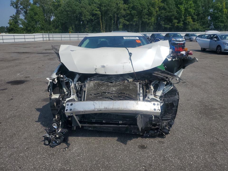 Снимка 5 от търг – 2016 NISSAN MAXIMA с VIN 1N4AA6AP3GC415070