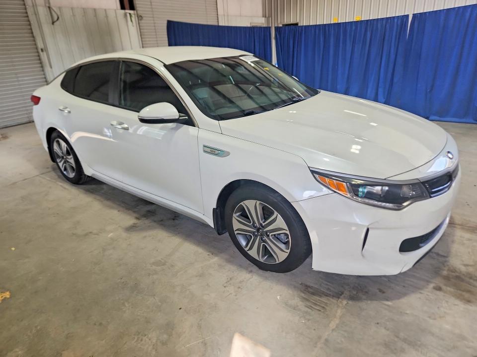 Photo 4 from auction – 2017 KIA OPTIMA HYBRID with VIN KNAGU4LE5H5012125