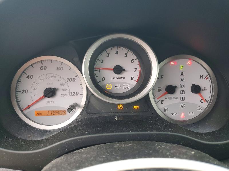 Photo 9 from auction – 2004 TOYOTA RAV4 with VIN JTEHD20V340013373