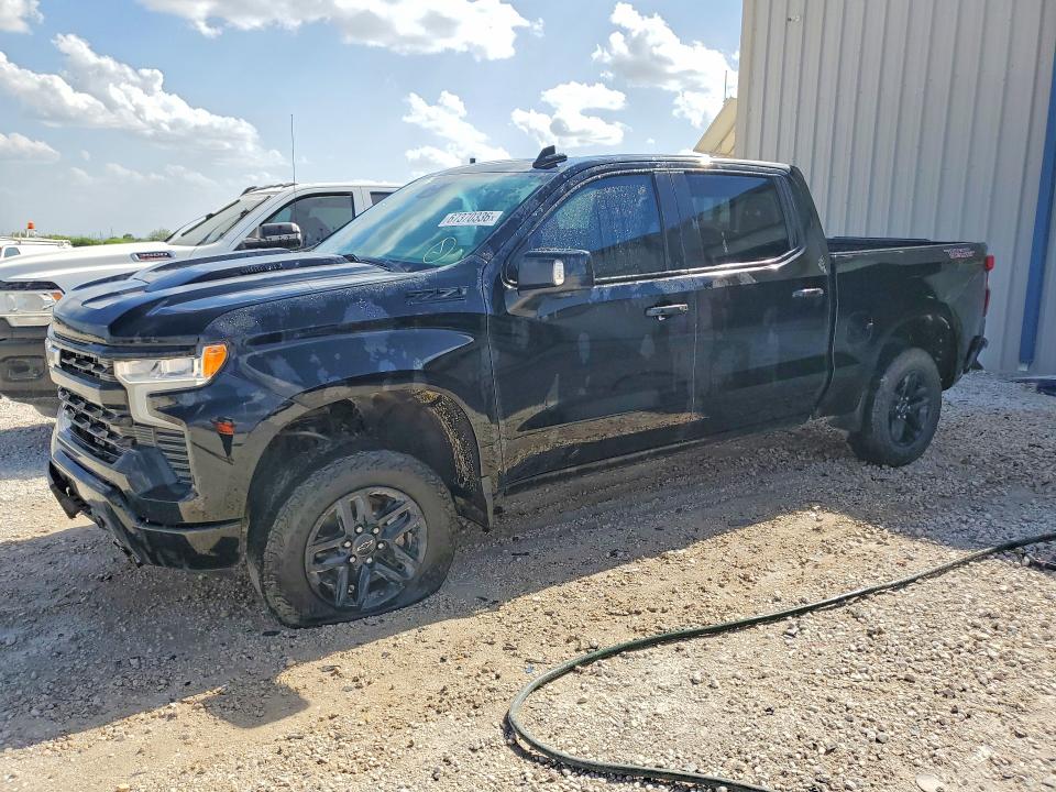 2023 CHEVROLET SILVERADO - Търг №67370336