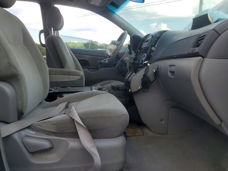 Photo 7 from auction – 2004 TOYOTA SIENNA with VIN 5TDZA23C74S148171