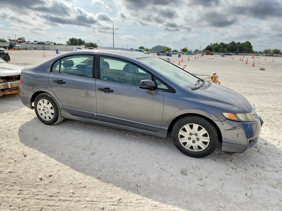 صورة رقم 4 من المزاد - 2010 HONDA CIVIC مع VIN 19XFA1F38AE000836