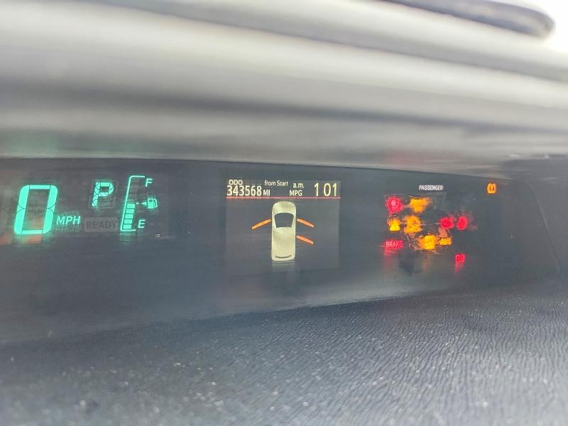 Photo 9 from auction – 2012 TOYOTA PRIUS C with VIN JTDKDTB34C1510064