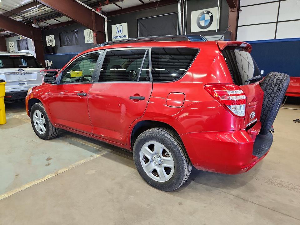 Photo 2 from auction – 2010 TOYOTA RAV4 with VIN JTMBF4DV6AD037598