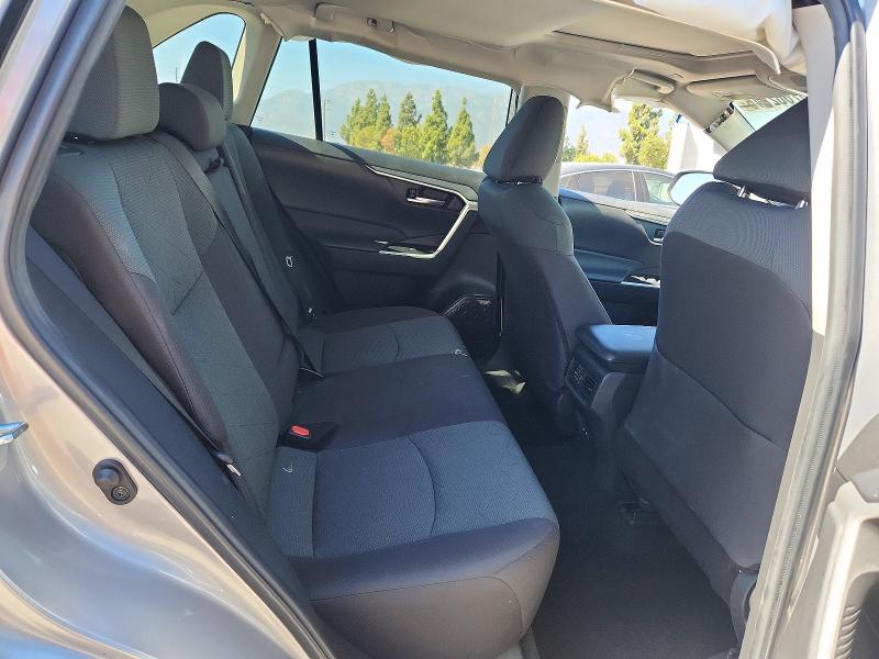 Photo 10 from auction – 2023 TOYOTA RAV4 with VIN 2T3W1RFV8PC225501
