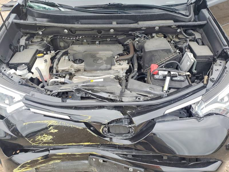 Снимка 12 от търг – 2018 TOYOTA RAV4 с VIN 2T3DFREV7JW717212