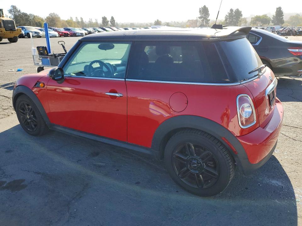 Photo 2 from auction – 2012 MINI COOPER with VIN WMWSU3C53CT367917