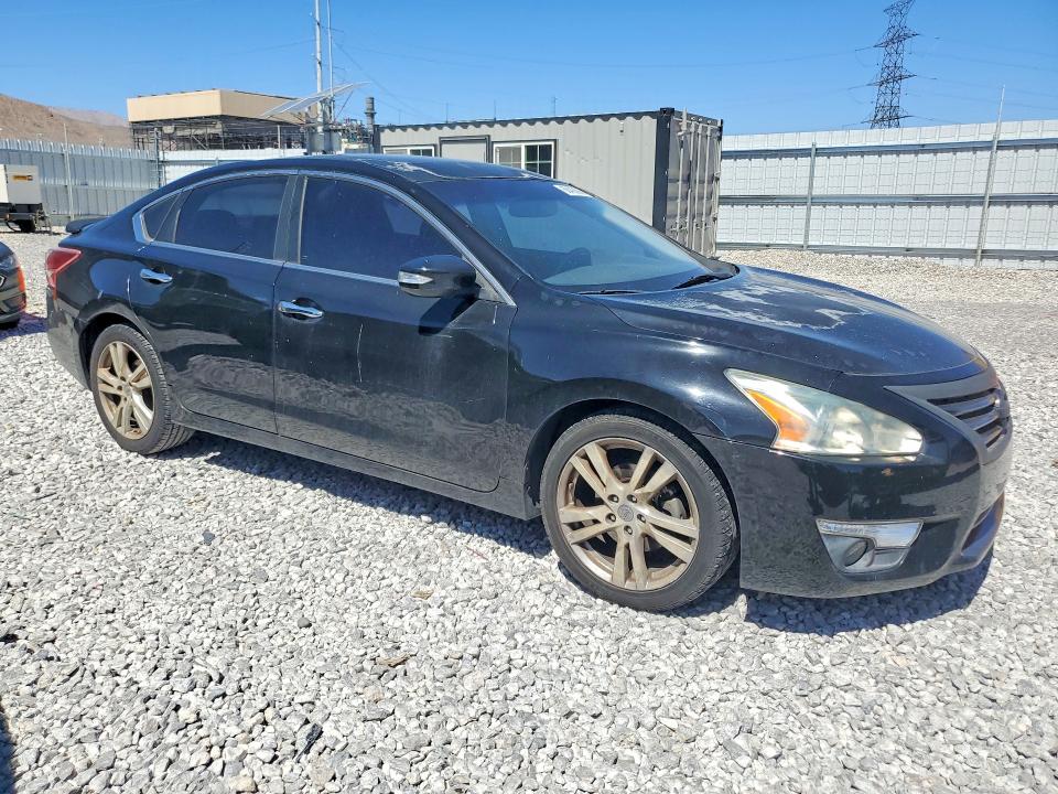 Photo 4 from auction – 2013 NISSAN ALTIMA with VIN 1N4BL3AP5DN410787
