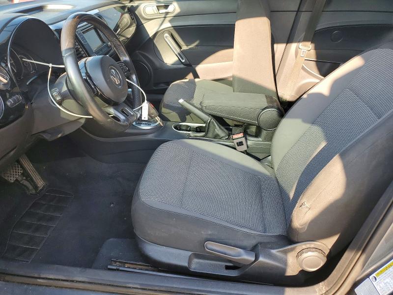 Photo 7 from auction – 2018 VOLKSWAGEN BEETLE with VIN 3VWFD7AT2JM709931
