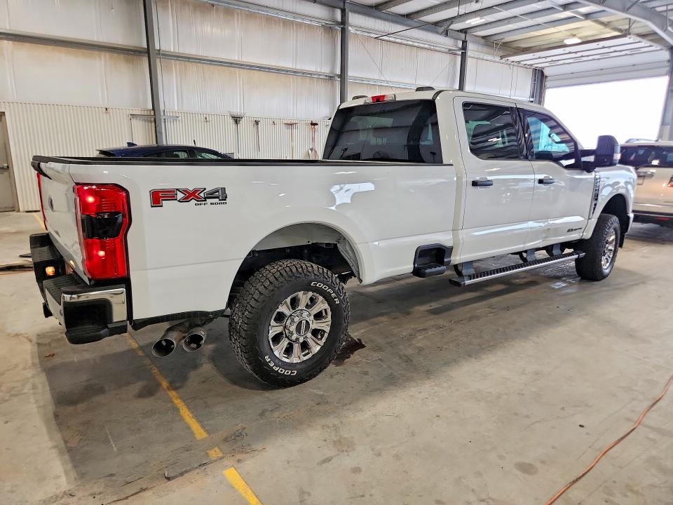 Photo 3 from auction – 2025 FORD F250 with VIN 1FT7W2BT4SEC01437