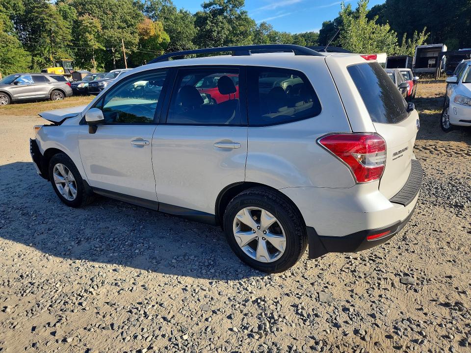 صورة رقم 2 من المزاد - 2015 SUBARU FORESTER مع VIN JF2SJADC6FH531246
