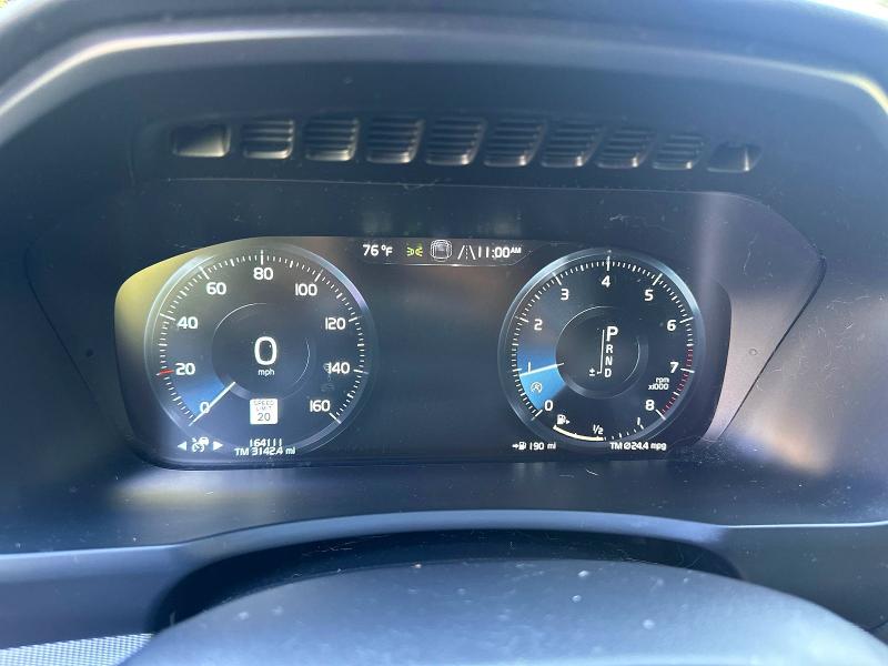 Photo 8 from auction – 2016 VOLVO XC90 with VIN YV4A22PM4G1068709