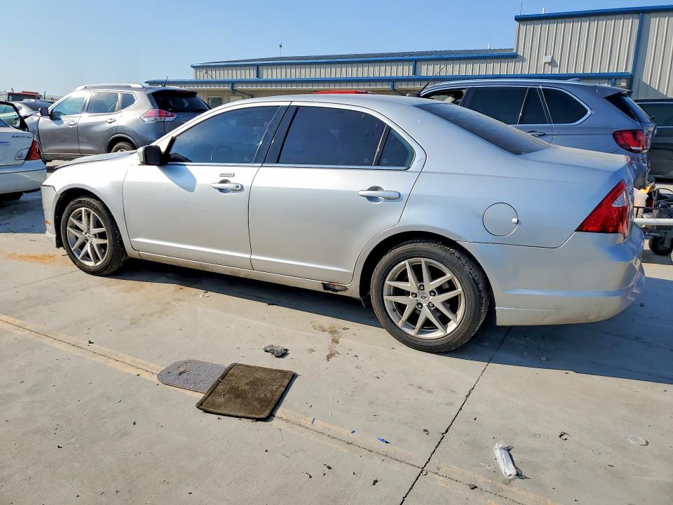 Photo 2 from auction – 2012 FORD FUSION with VIN 3FAHP0JA5CR324920