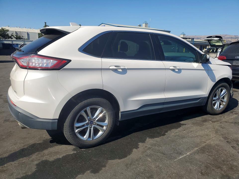 Photo 3 from auction – 2018 FORD EDGE with VIN 2FMPK3J84JBB10527