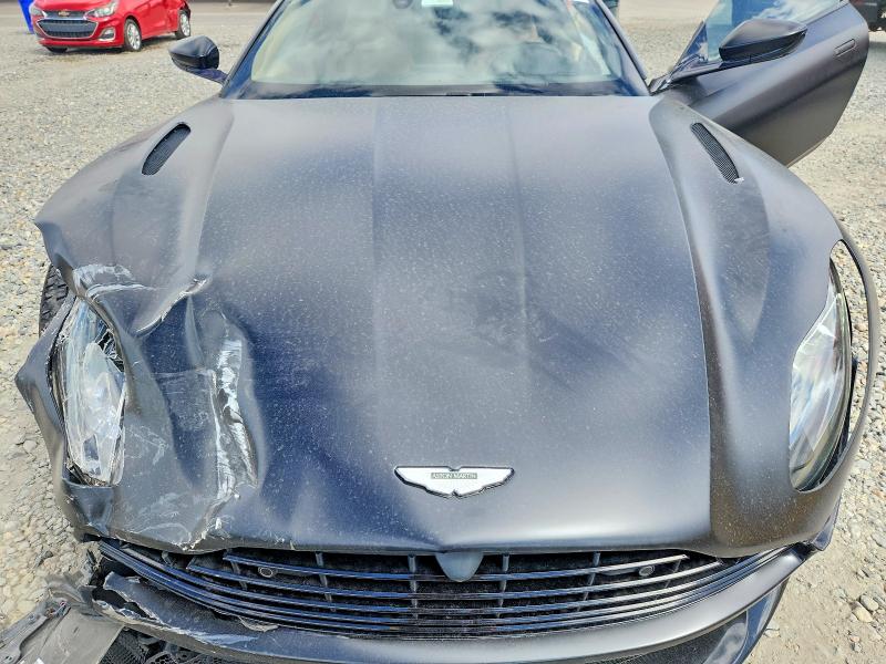 Photo 11 from auction – 2019 ASTON MARTIN DB11 with VIN SCFRMFCW2KGM07134