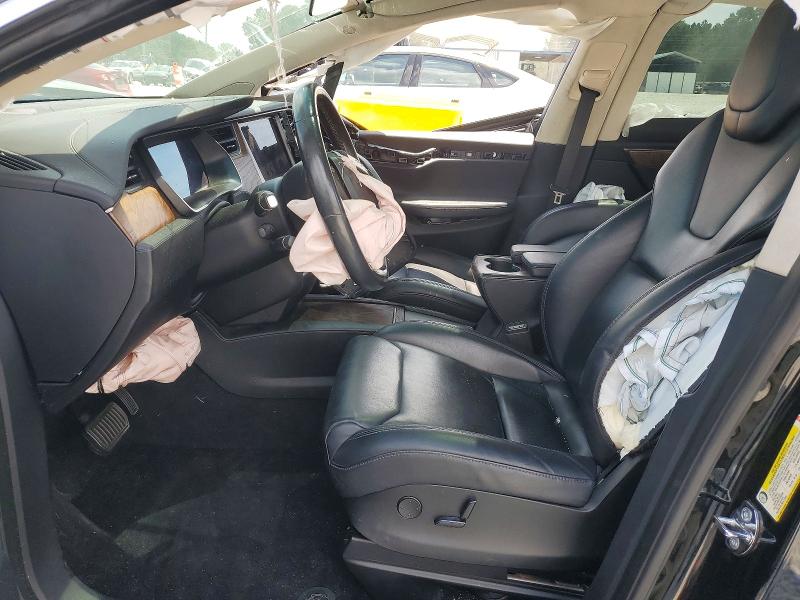 Фото 7 с аукциона – 2018 TESLA MODEL X с VIN 5YJXCBE21JF127144