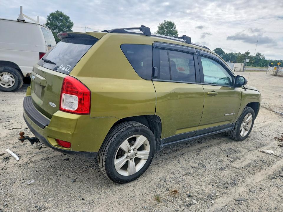 Zdjęcie 3 z aukcji – 2012 JEEP COMPASS z VIN 1C4NJDEB9CD577529