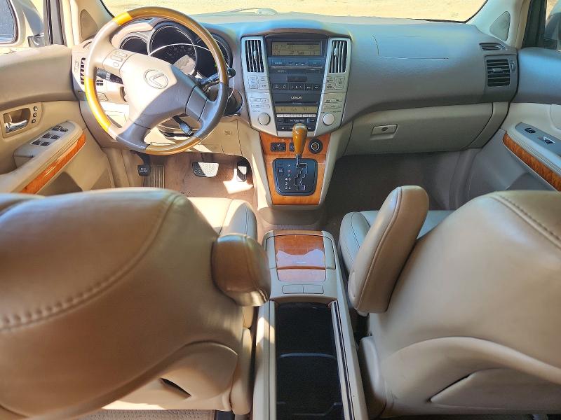 Photo 8 from auction – 2005 LEXUS RX with VIN 2T2GA31U85C039572
