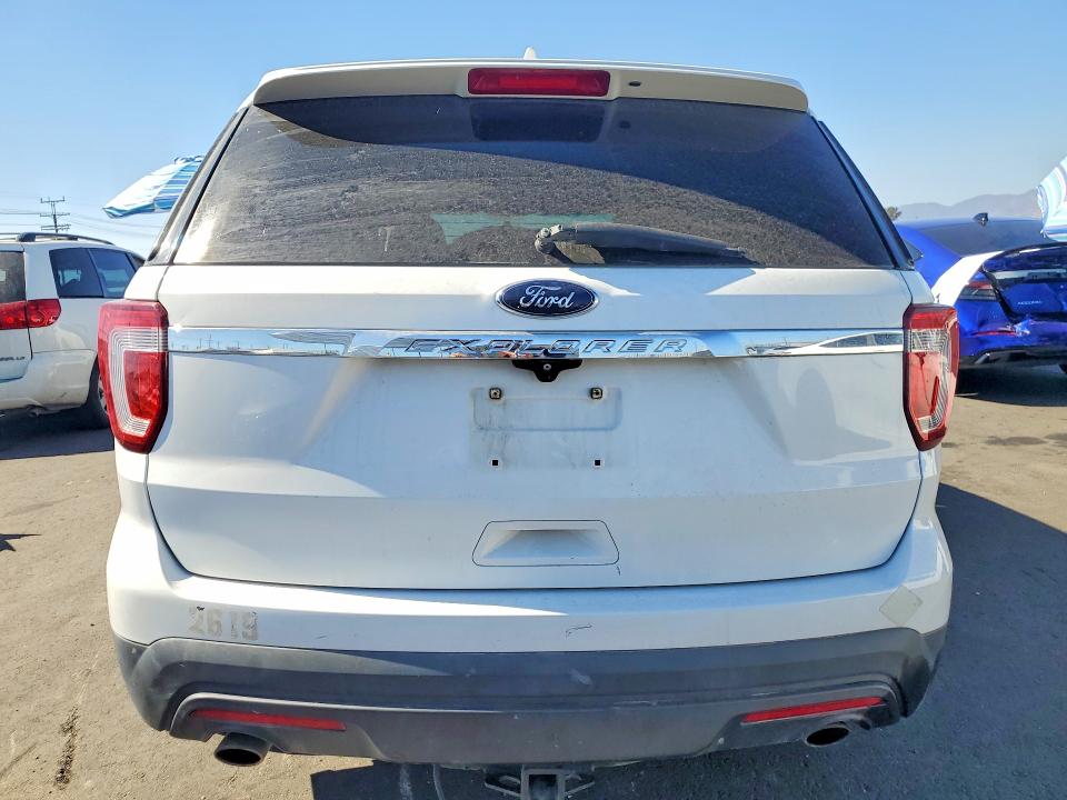 Photo 6 from auction – 2017 FORD EXPLORER with VIN 1FM5K7B81HGB15278