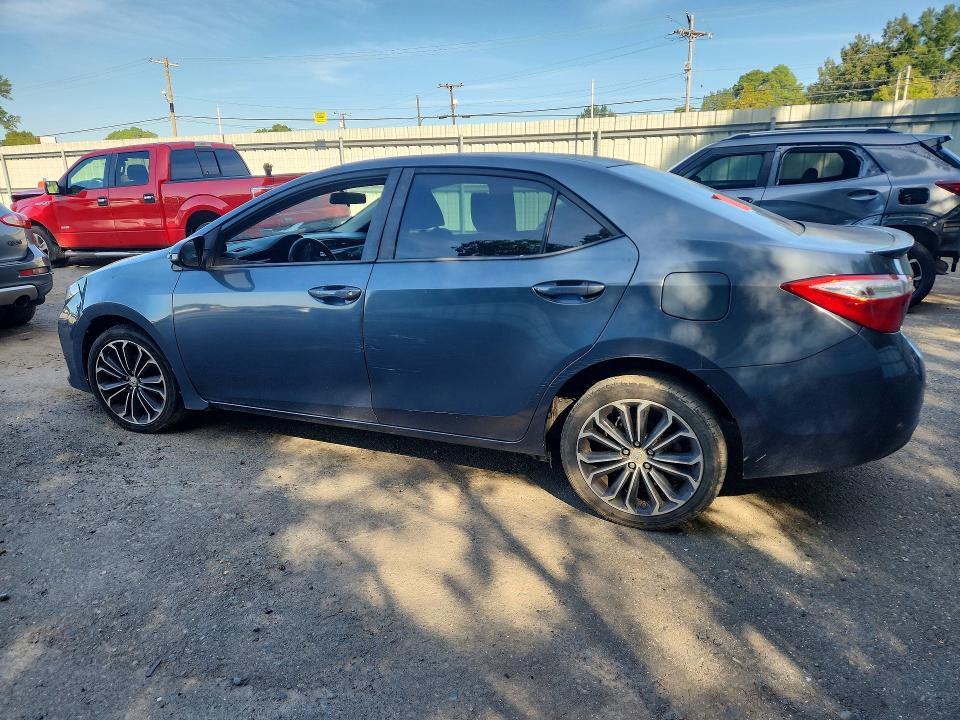 Снимка 2 от търг – 2016 TOYOTA COROLLA с VIN 5YFBURHE9GP485403